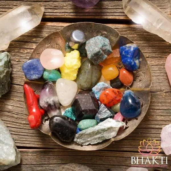 The 5 stones to protect yourself from Negative Energies (from others and from the environment)