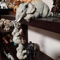 Figurine décoration Eléphant mère retenant ses 2 éléphanteaux - 3 pièces - Réduction de 20%