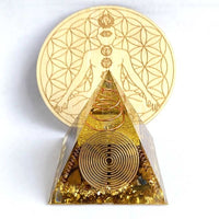 Pyramide d’orgone dorée §CM et planche 7 chakras en bois énergie de guérison: NARESH - Réduction 40% 1